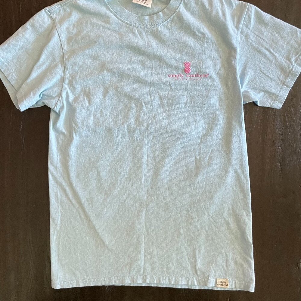 Simply Southern Women's Graphic Tee Size: S - Picture 4 of 5